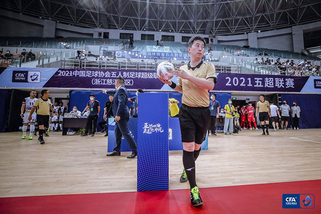 欧冠-拉菲尼亚绝杀莱万双响 巴萨5-4本菲卡